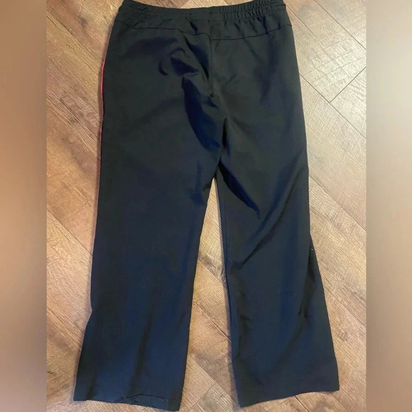 Women’s Y2K Nike Sportwear Athletic Cropped Wide Leg Pants Size Small (4/6). - Picture 3 of 4